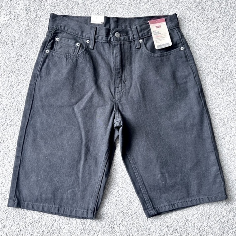 NWT Levi’s men’s black 469 loose denim shorts size 29